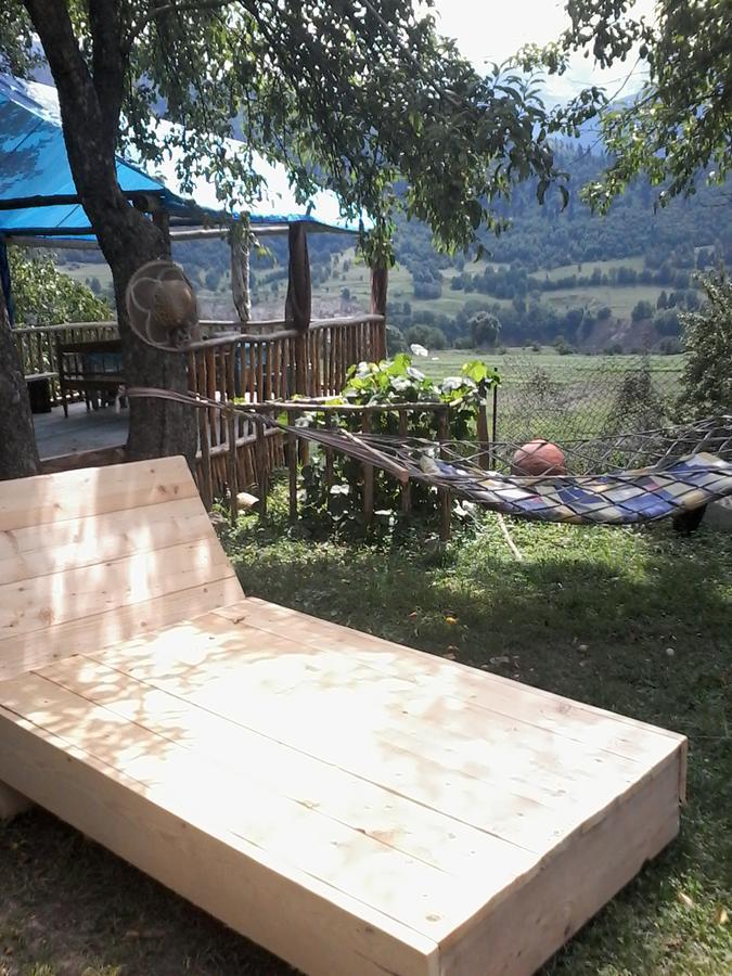 Laila Guest House Mestia Kültér fotó